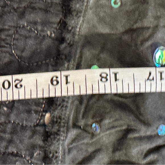 NWOT POL spaghetti strap top. - Picture 3 of 6